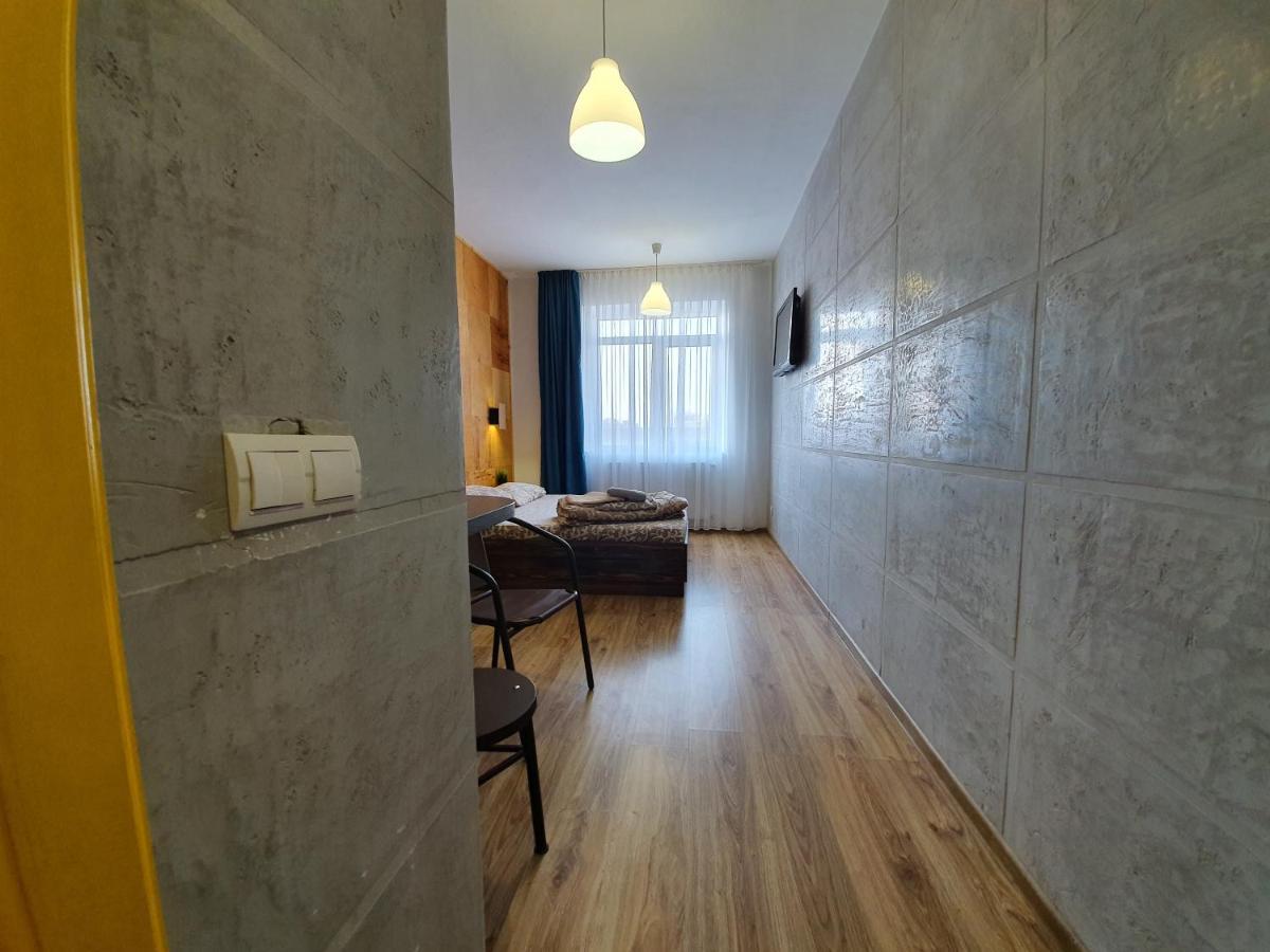 Near Trainstation 603 Apartment Ivano-Frankivsk Ngoại thất bức ảnh
