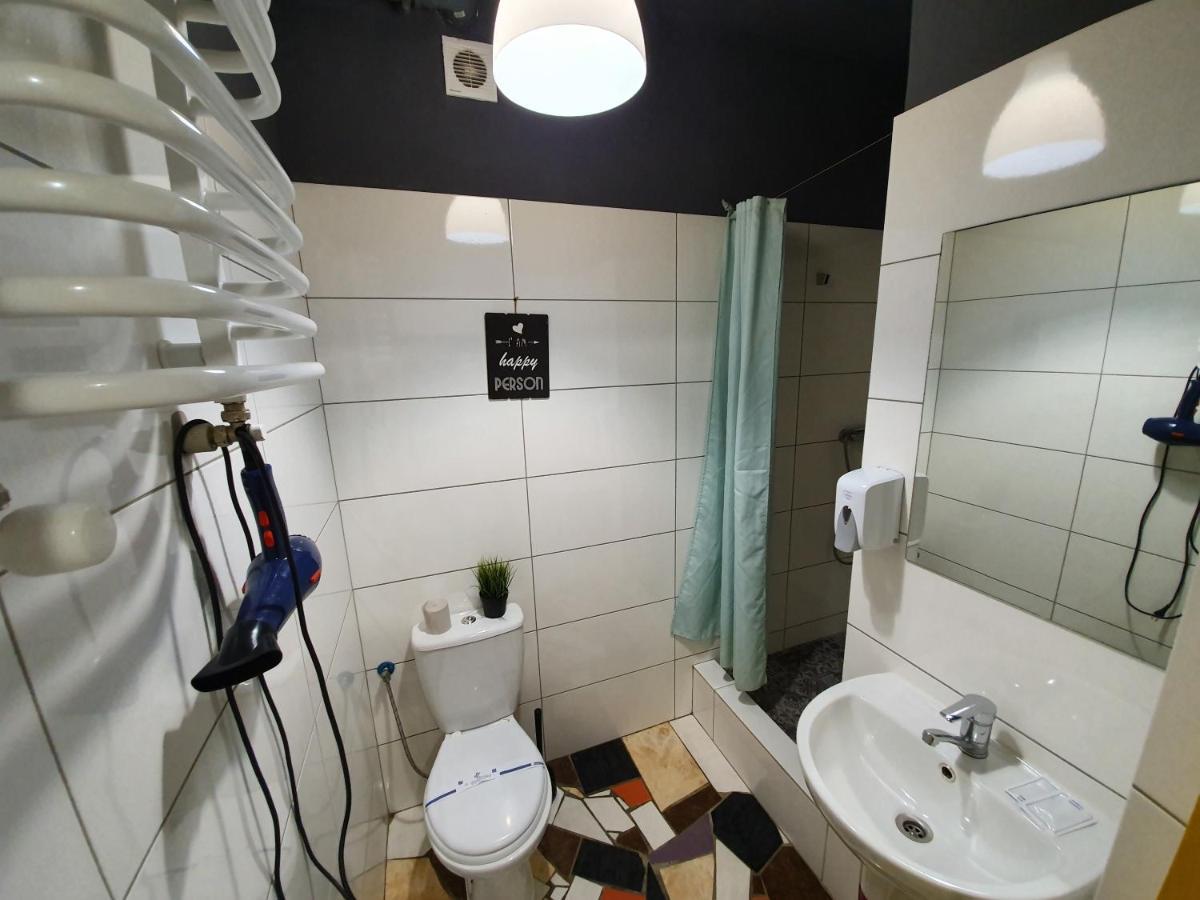 Near Trainstation 603 Apartment Ivano-Frankivsk Ngoại thất bức ảnh